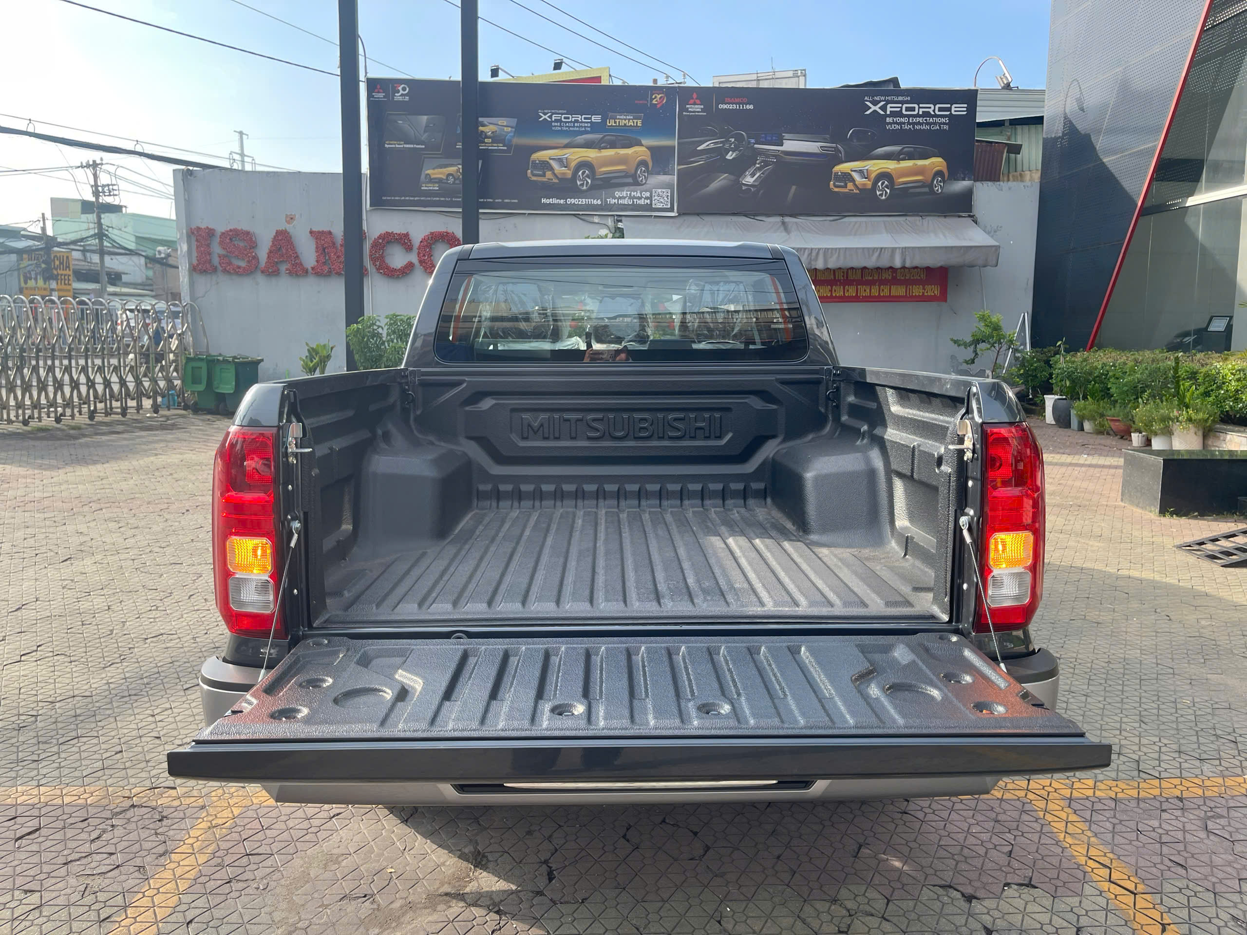 Mitsubishi Thủ Đức
