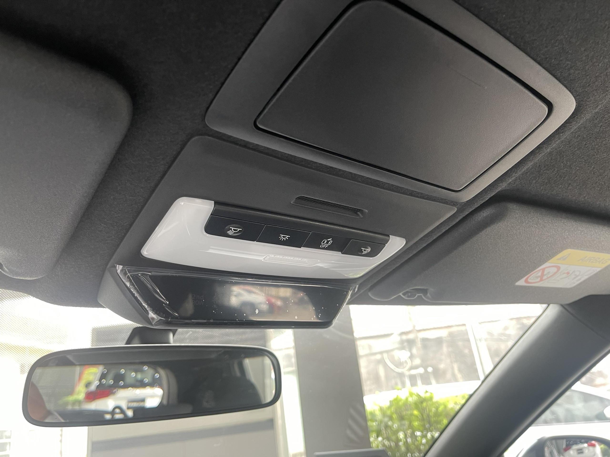 Mitsubishi Thủ Đức