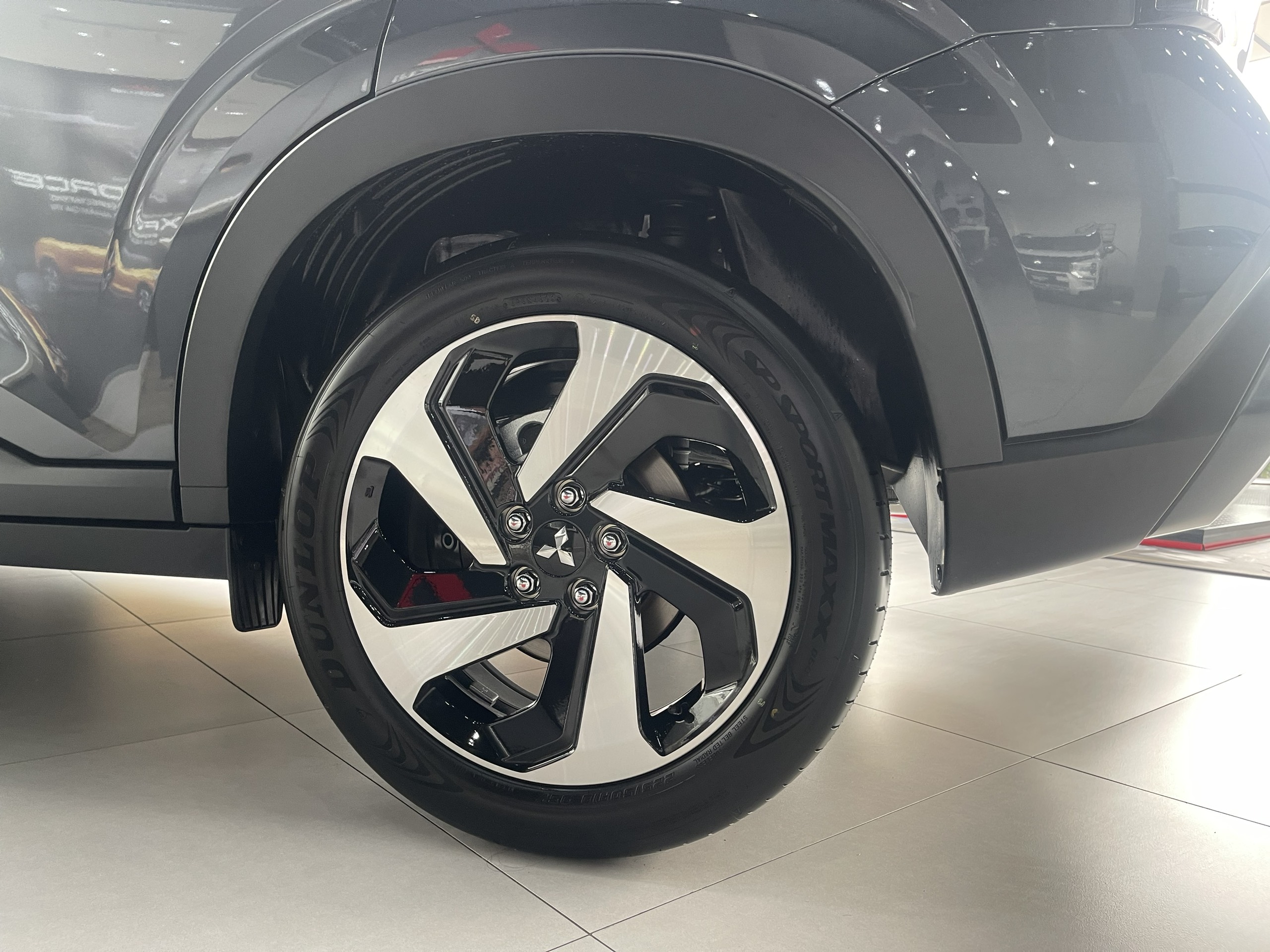 Mitsubishi Thủ Đức