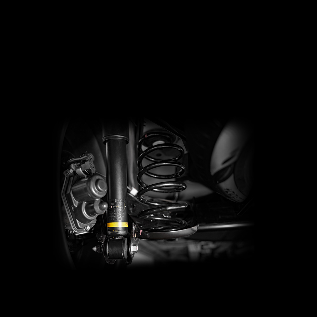 HỆ THỐNG TREO NÂNG CẤPViệc tăng kích thước phuộc, van phuộc và hệ thống lò xo giúp tối ưu khả năng điều khiển của xe.